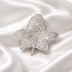 БРОШЕВИ BR4834